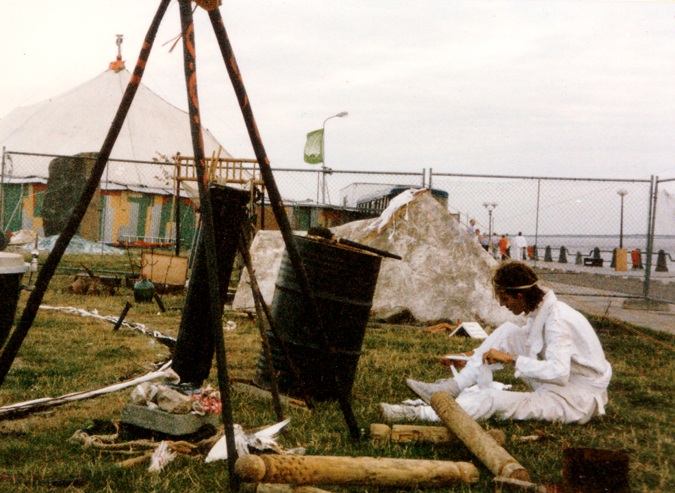 1985
